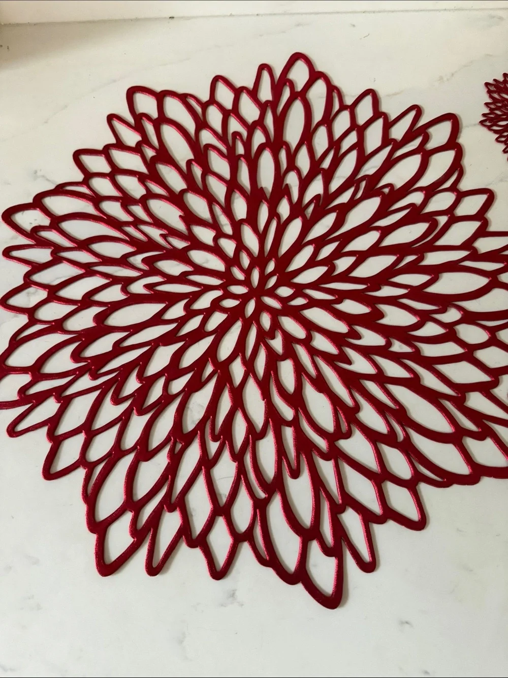 Red Cutout Placemats Set of 8 with 6 Coasters